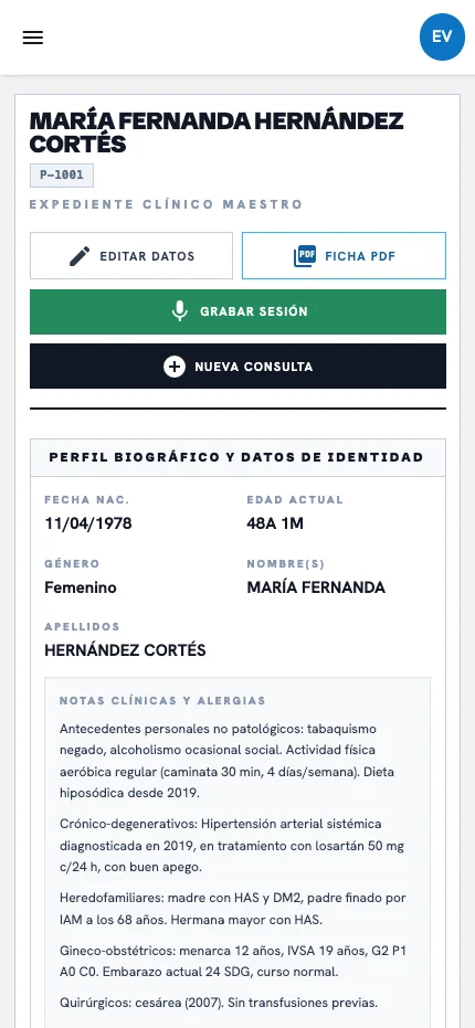 medynota en vista móvil: registro de pacientes con nombre, edad, género y fecha de nacimiento